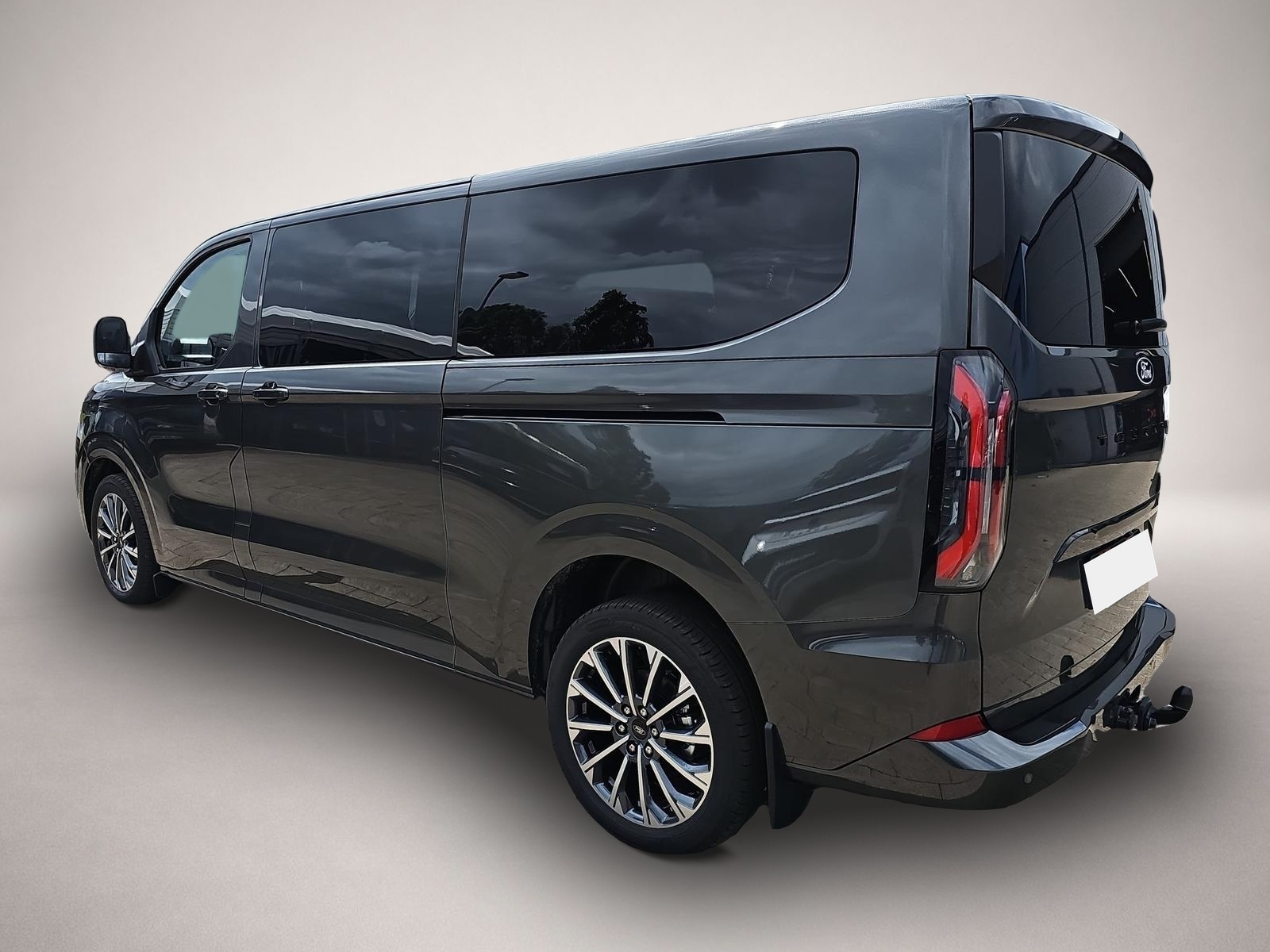 Bild 5 Ford Tourneo Custom 2.0 EB Autom Titanium X L2 AHK
