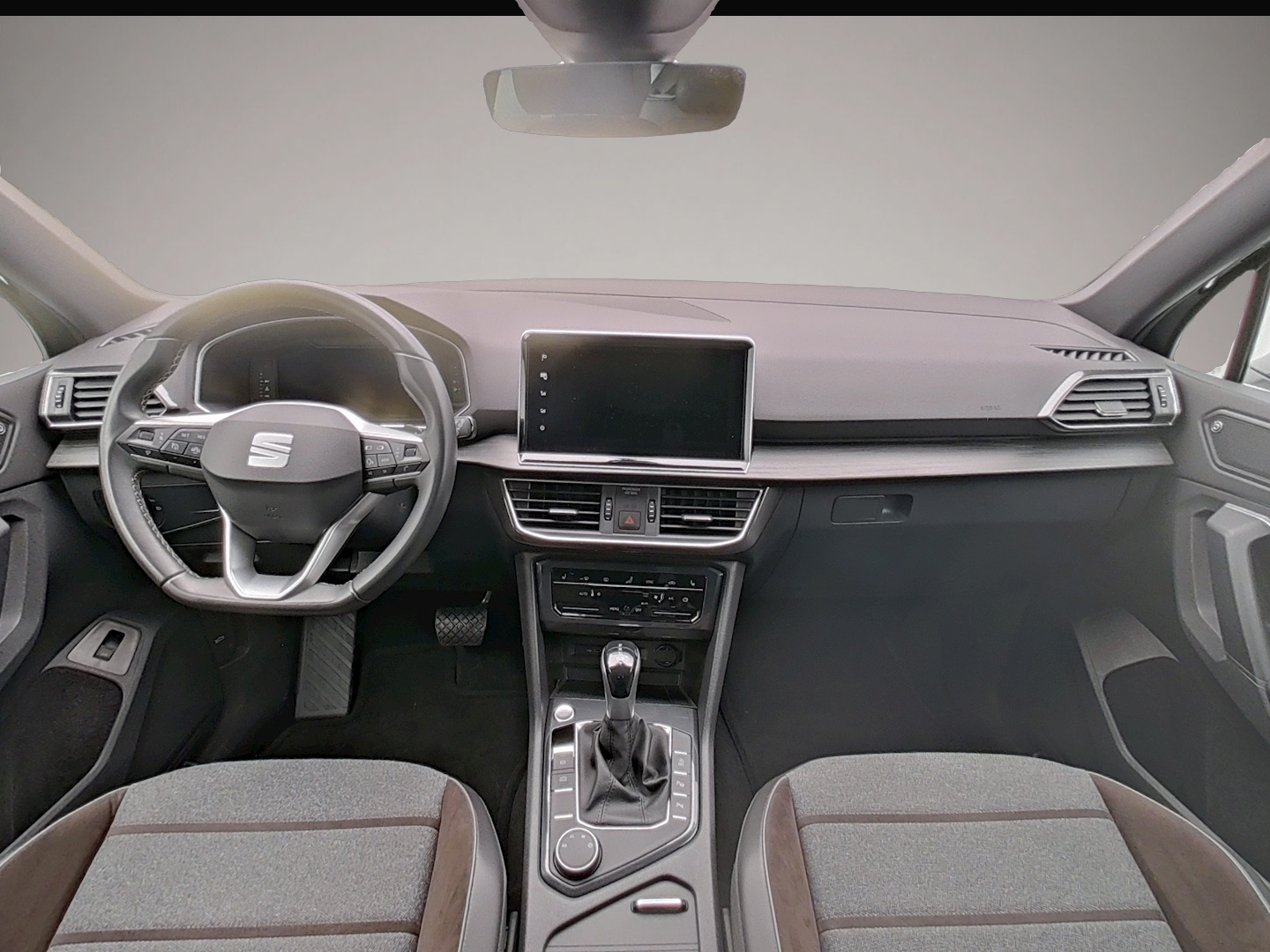 Bild 3 Seat Tarraco 1.5 TSI DSG Xcellence NAVI AHK 7 SITZE L