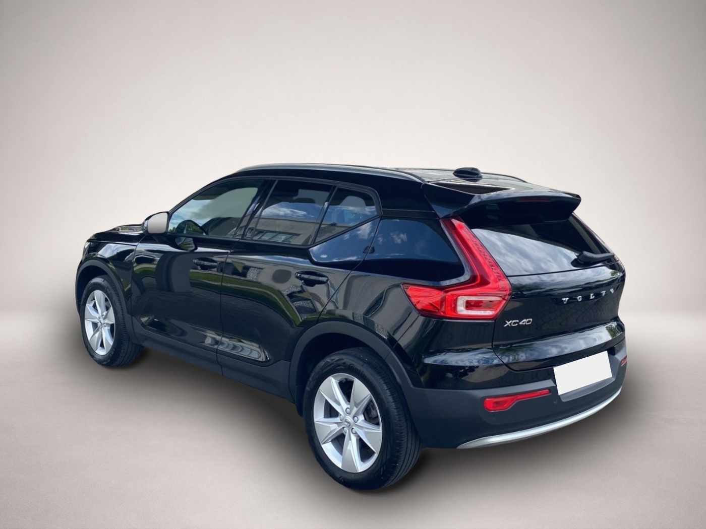 Bild 3 Volvo XC40 B3 Core ACC+AHK+LED+Navi+SHZ+Winterp.+Kam.
