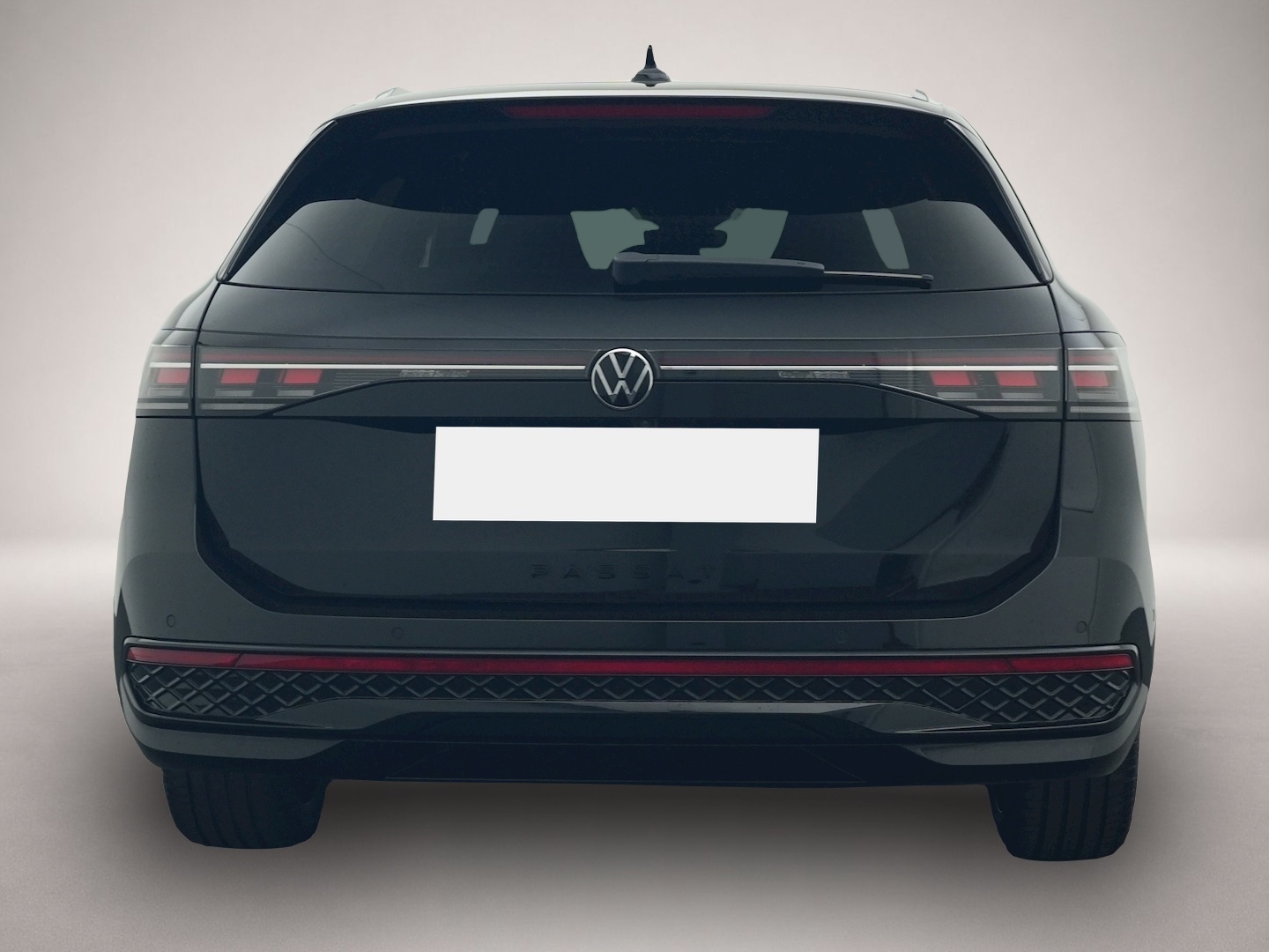 Bild 4 Volkswagen Passat Variant 1.5 TSI eHybrid DSG R-Line 5-J-GA