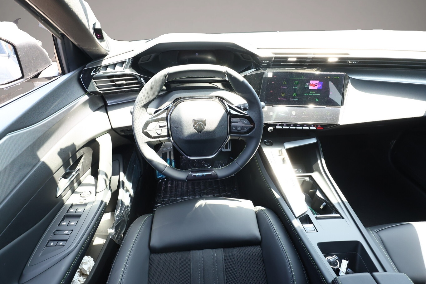 Bild 6 Peugeot 308 GT Exclusive MY26 Alcant. 360° ACC Nav Keyl