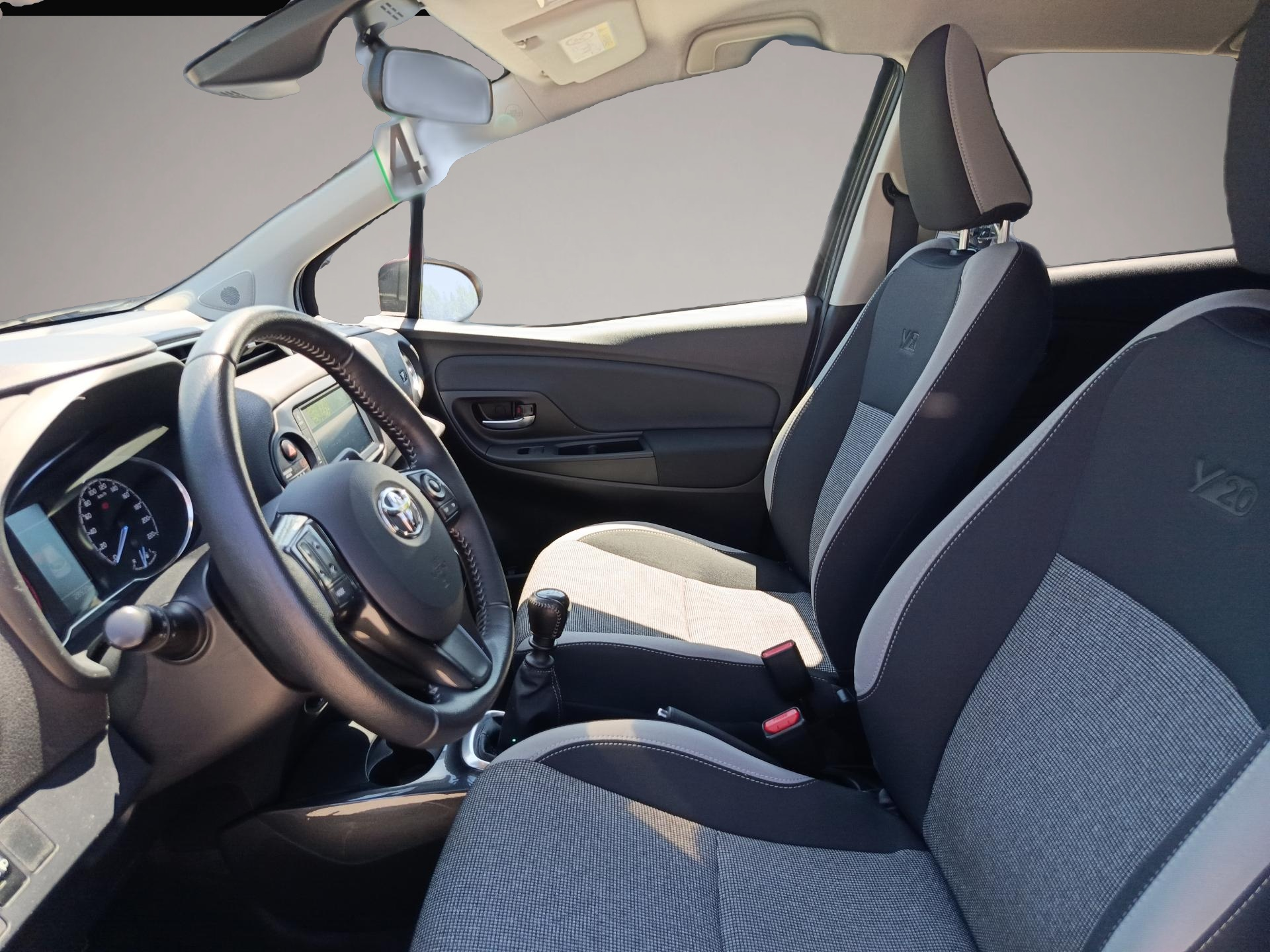 Bild 8 Toyota Yaris 1.5 Dual-VVT-iE Y20 Club 