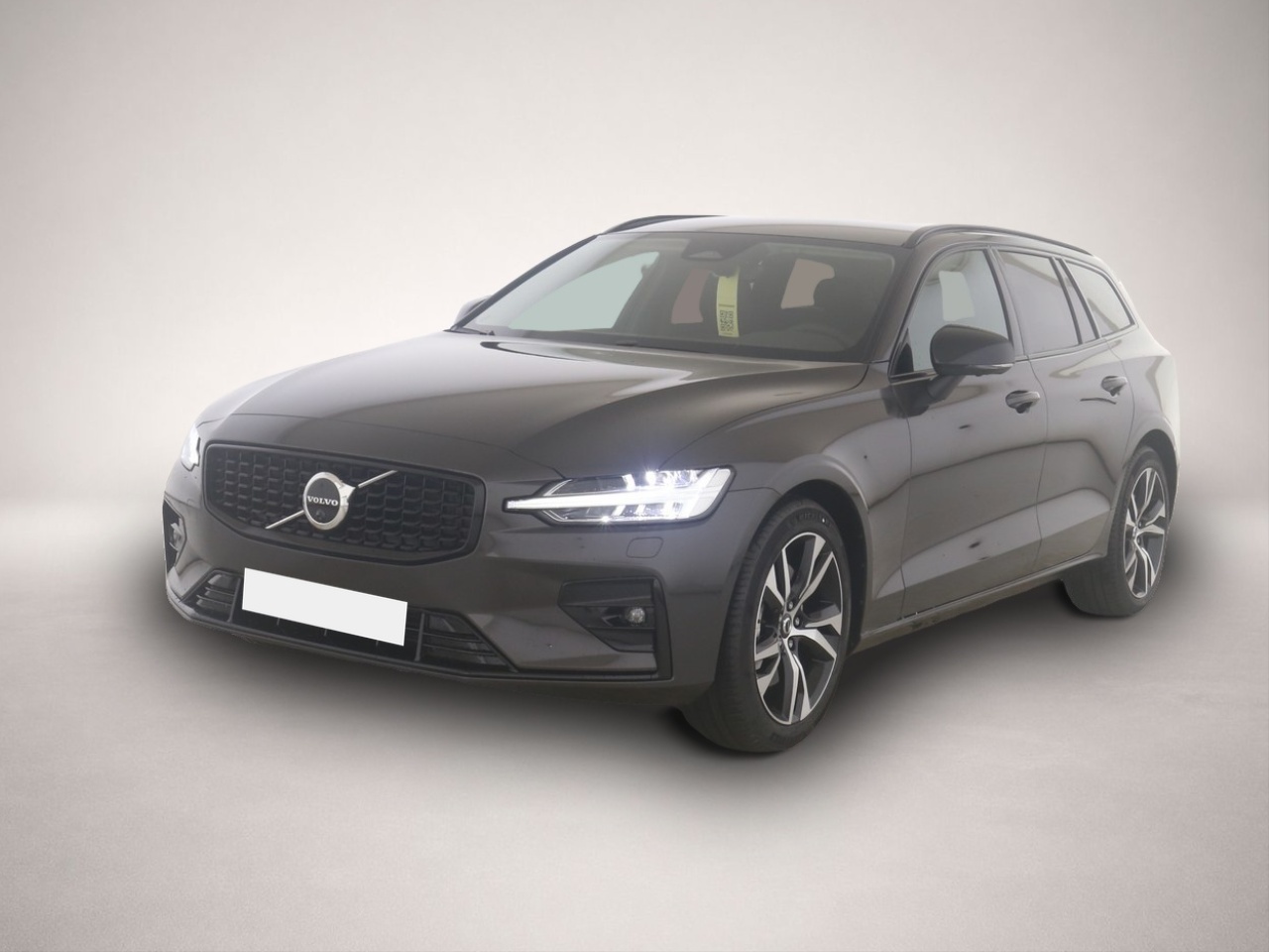 Fotografie Volvo V60 Kombi Plus Dark B4 Benzin EU6e Digitales Coc
