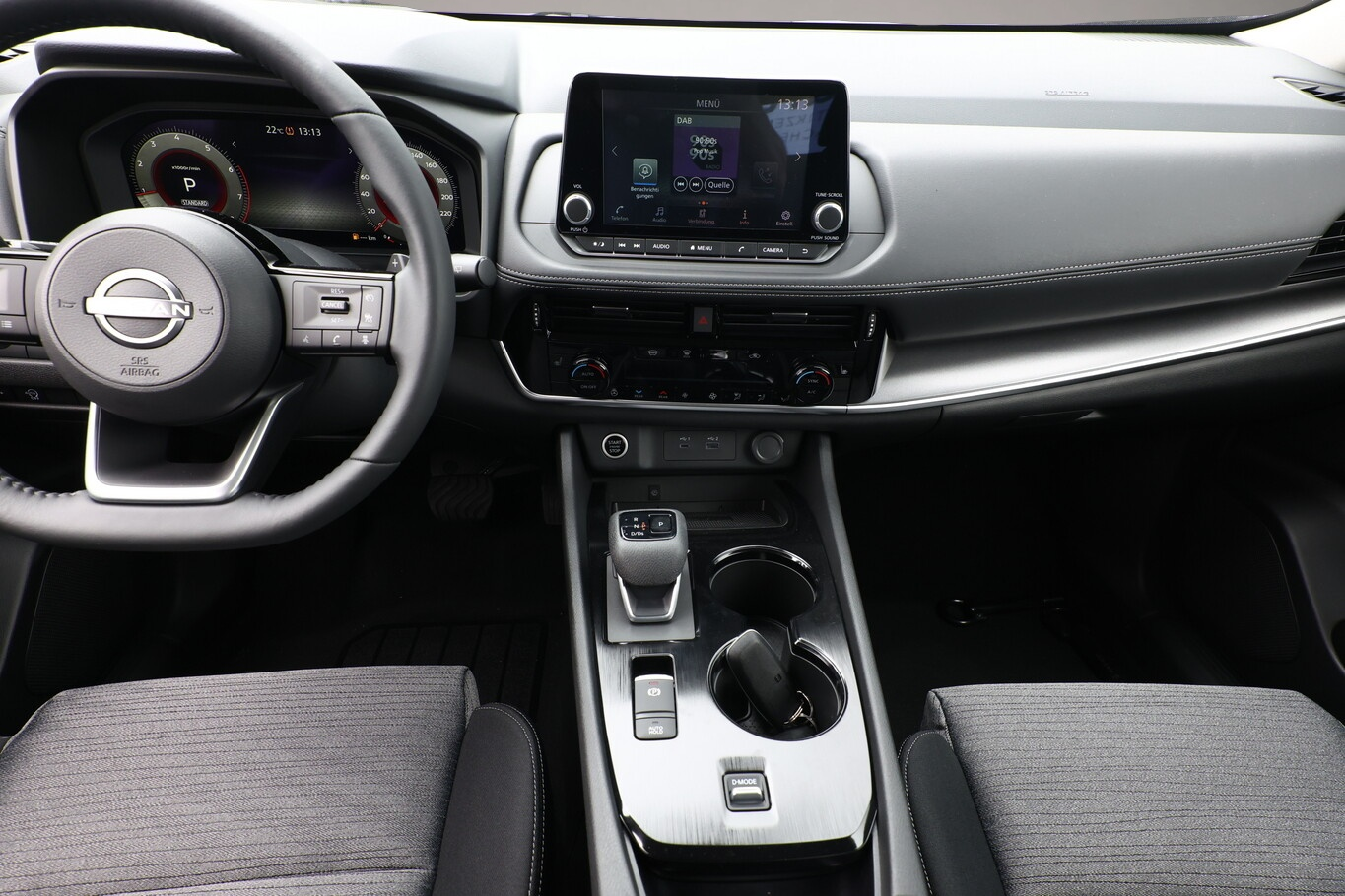 Fotografie des Nissan X-Trail AT Acenta 7S 4xSHZ LED Kam ACC CarPlay