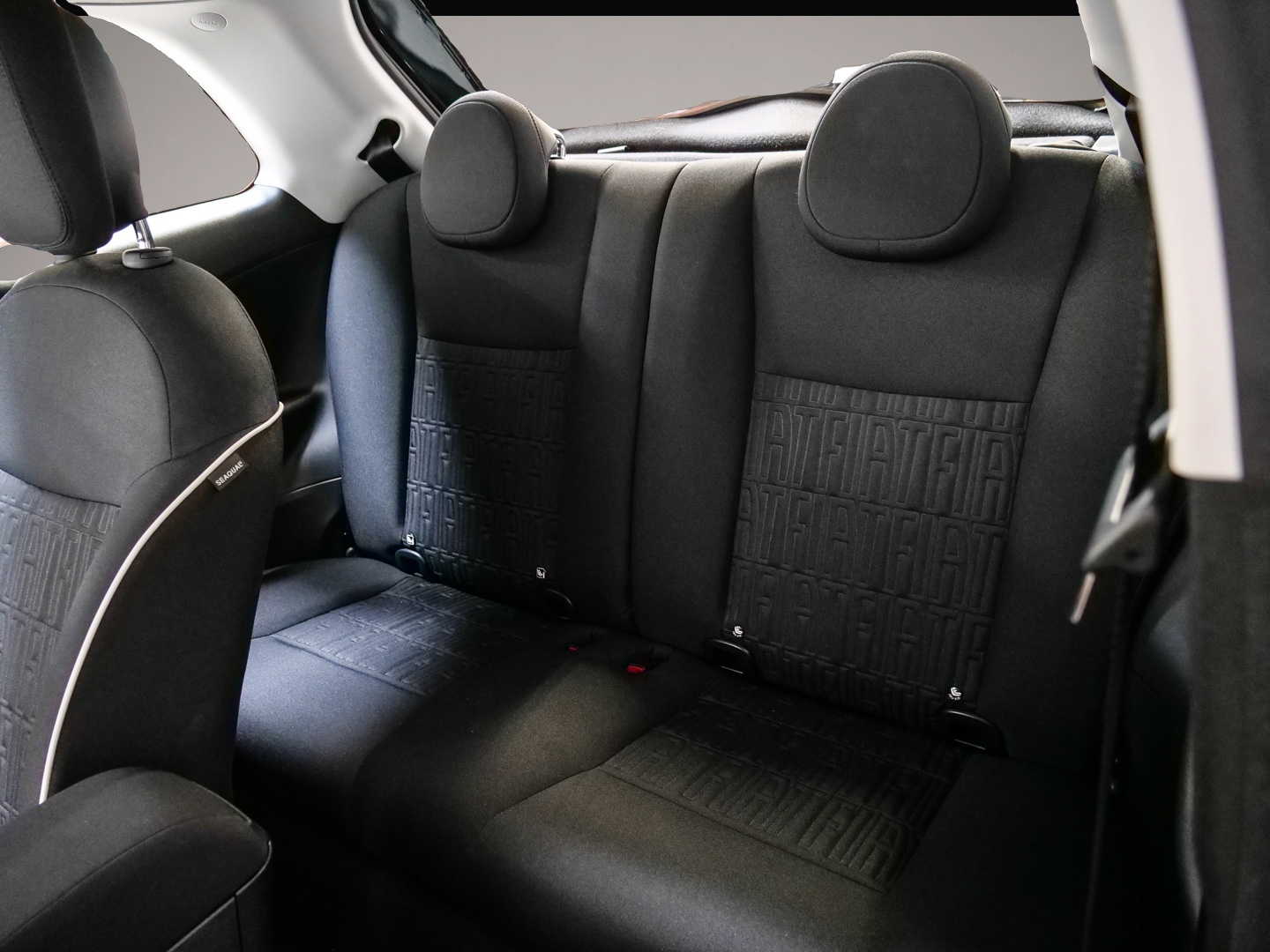 Bild 6 Fiat 500e Navi Soundsystem JBL Apple CarPlay Android