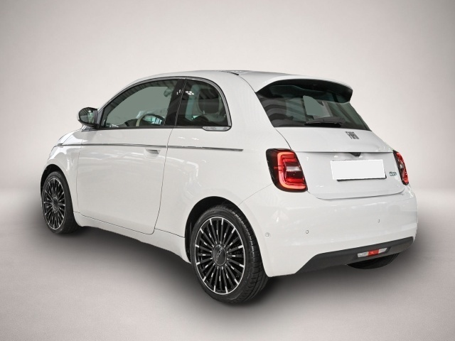 Bild 4 Fiat 500e La Prima 3+1+NAVI+CARPL+S Hzg+R-KAM+2xPDC+B