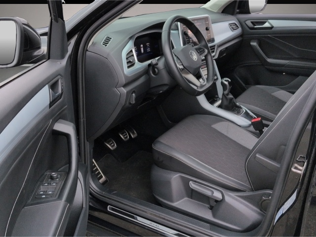 Bild 4 Volkswagen T-Roc GOAL TSI*LED ACC Navi digCockp SHZ VKZ-Erk