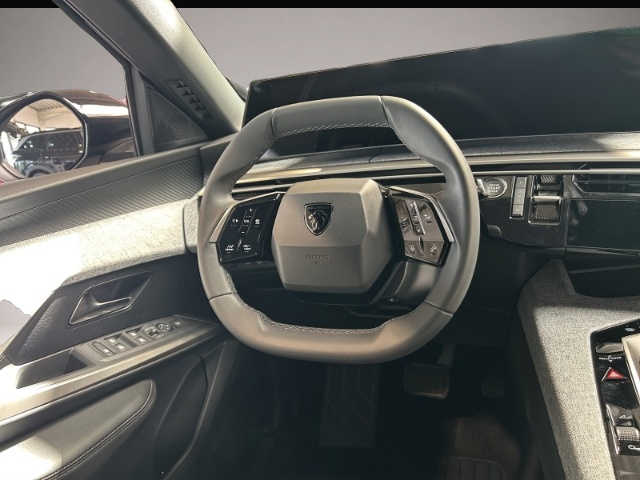 Bild 6 Peugeot 3008 Hybrid 145 Allure 1.2 EU6e