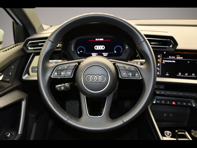 Bild 5 Audi A3 Sportback 35TFSI S tronic ACC/SITZHZ/LED/PARK