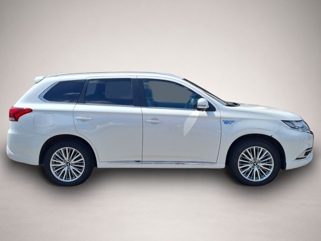 Bild 6 Mitsubishi Plug-in Hybrid Outlander 2.4 4WD Plug-In Hybrid Diamant