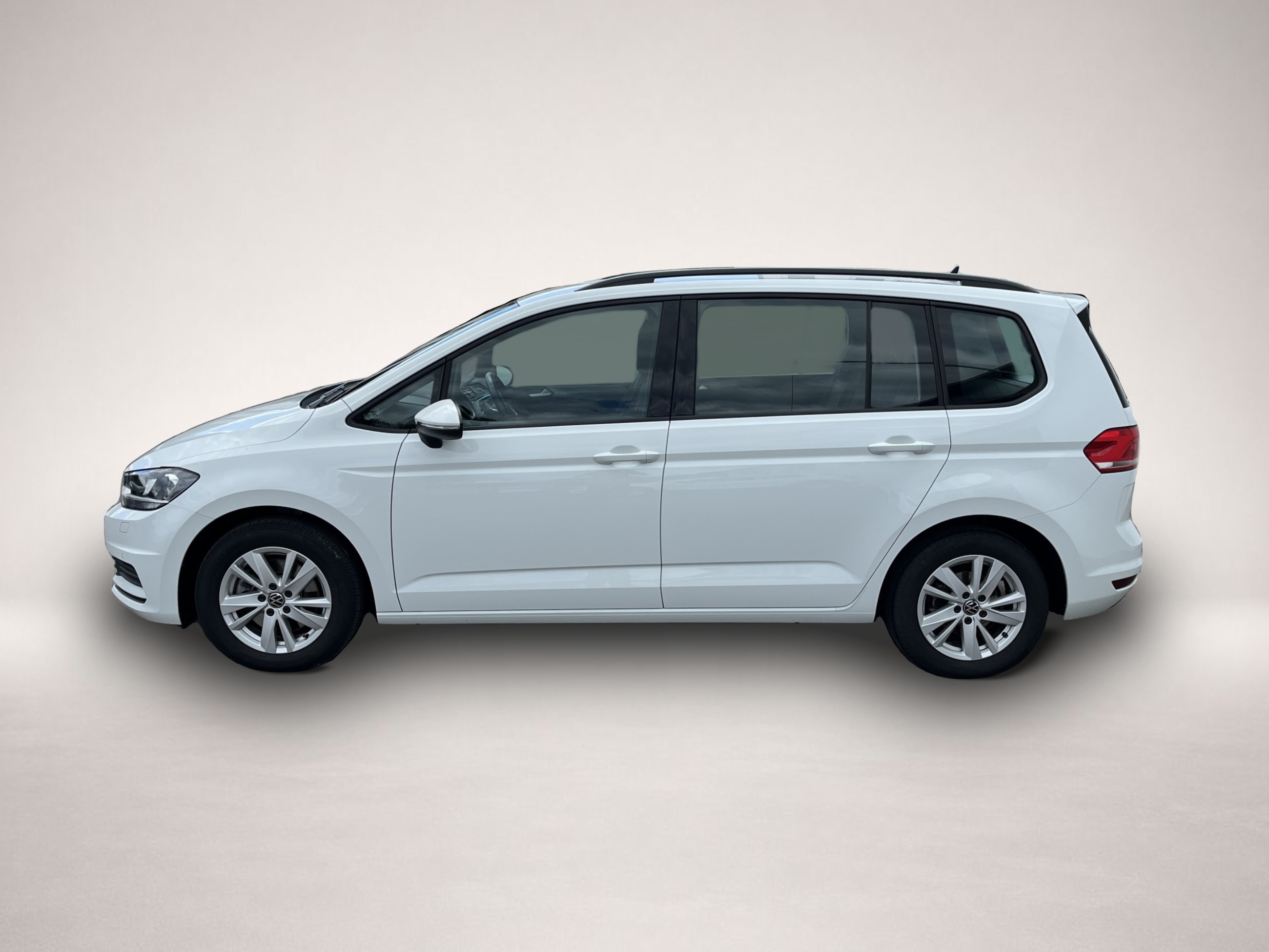 Fotografie 2 des Volkswagen Touran 2.0 TDI Comfortline Navi ACC LR-HZG SHZ P