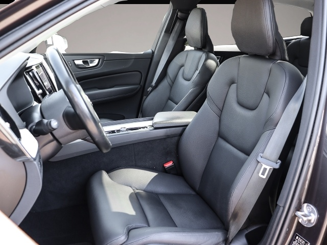 Bild 6 Volvo XC60 Inscription 2WD B4 Diesel EU6d El. Panodach