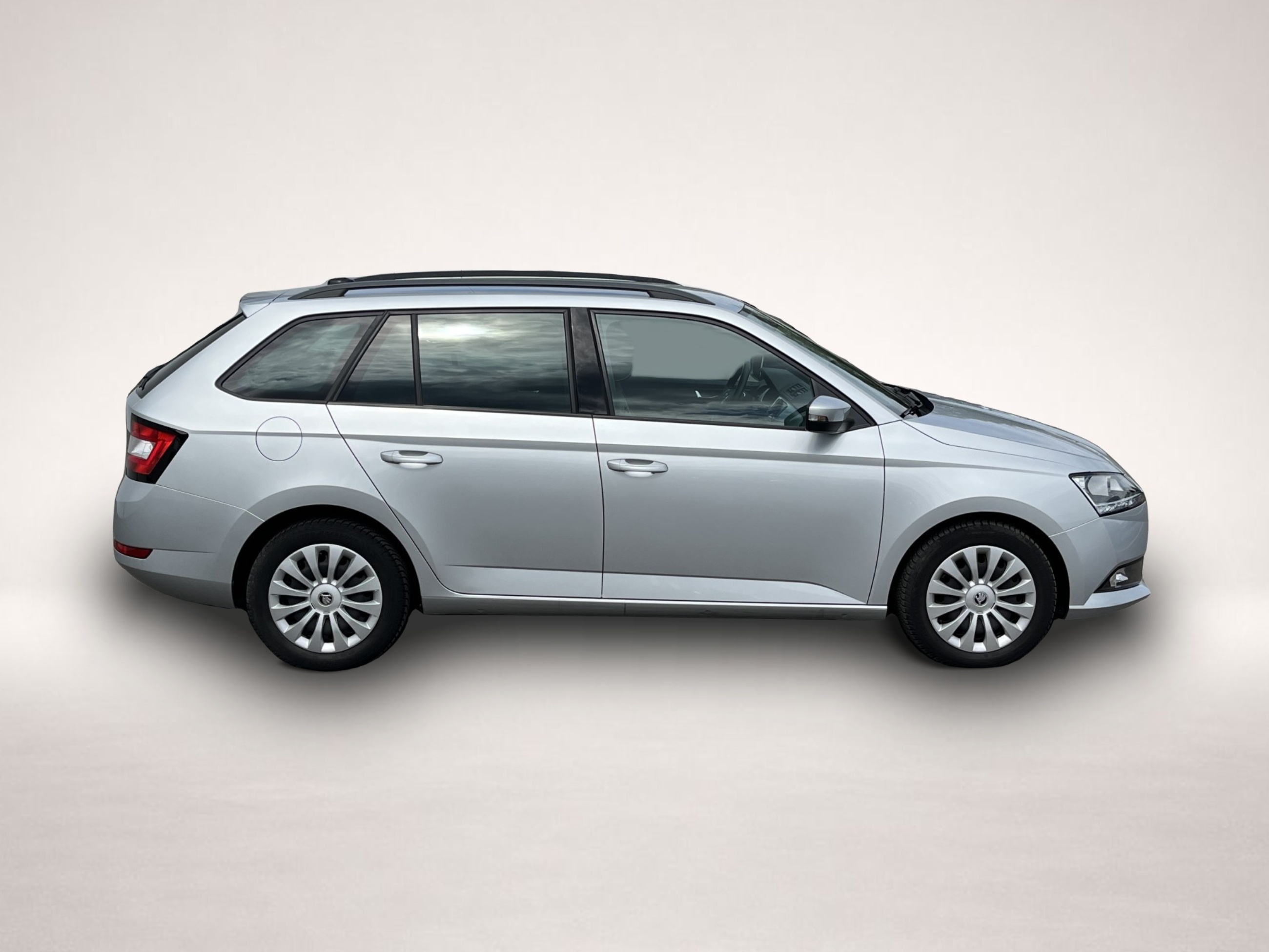 Bild 5 Skoda Fabia Combi 1.0 TSI Ambition Navi PDC FL-Assist
