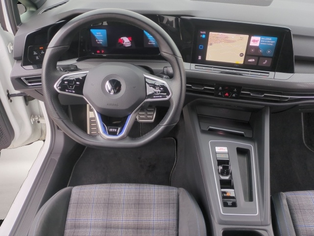 Fotografie 5 des Volkswagen Golf VIII GTE eHybrid*LED+ Navi 3Z-Klima VKZ-Erk