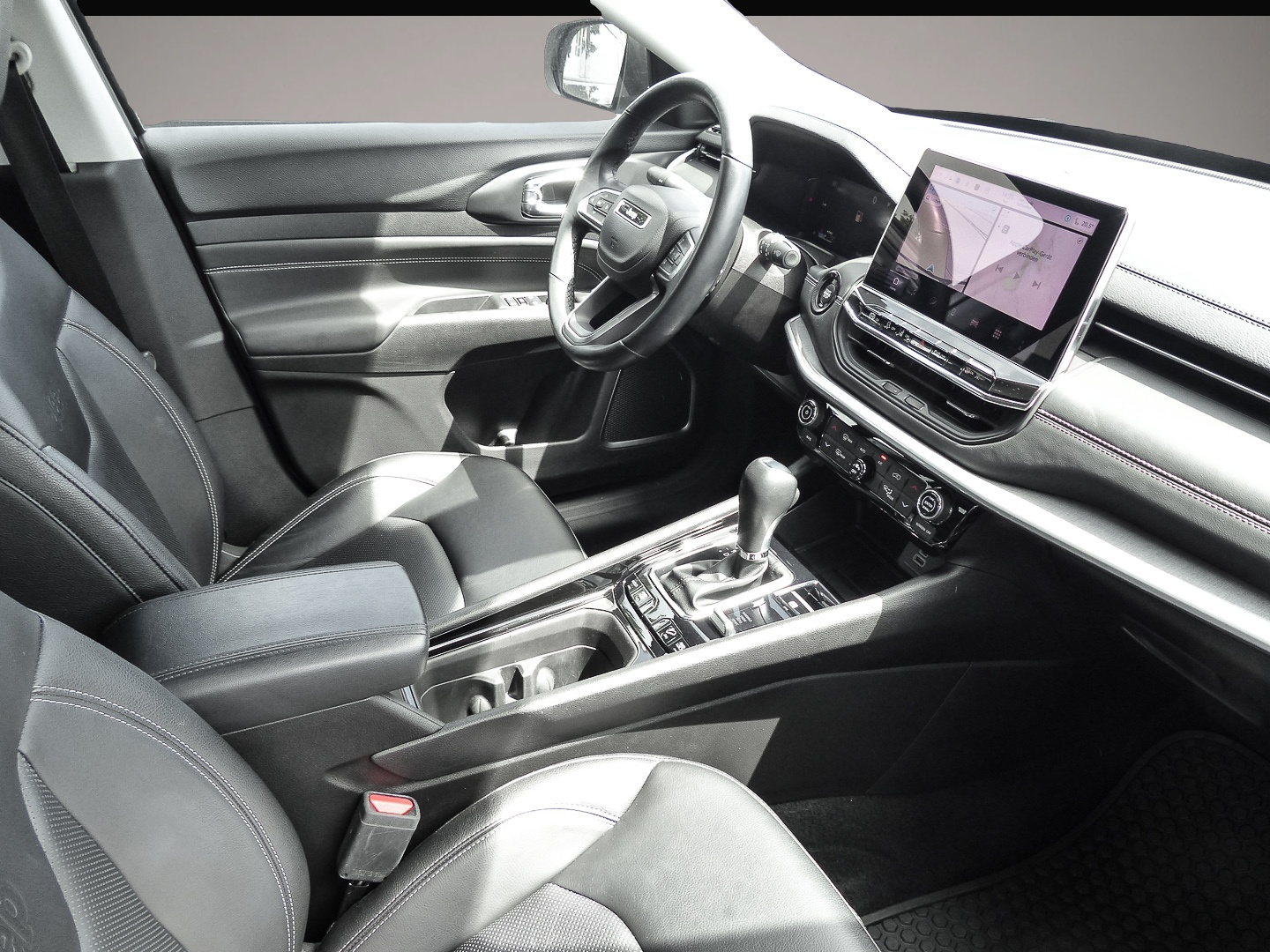 Fotografie 3 des Jeep Compass S Plug-In Hybrid 4WD Navi Soundsystem 36