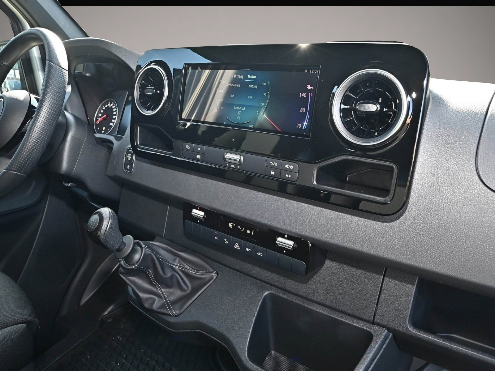 Bild 4 Mercedes-Benz Sprinter