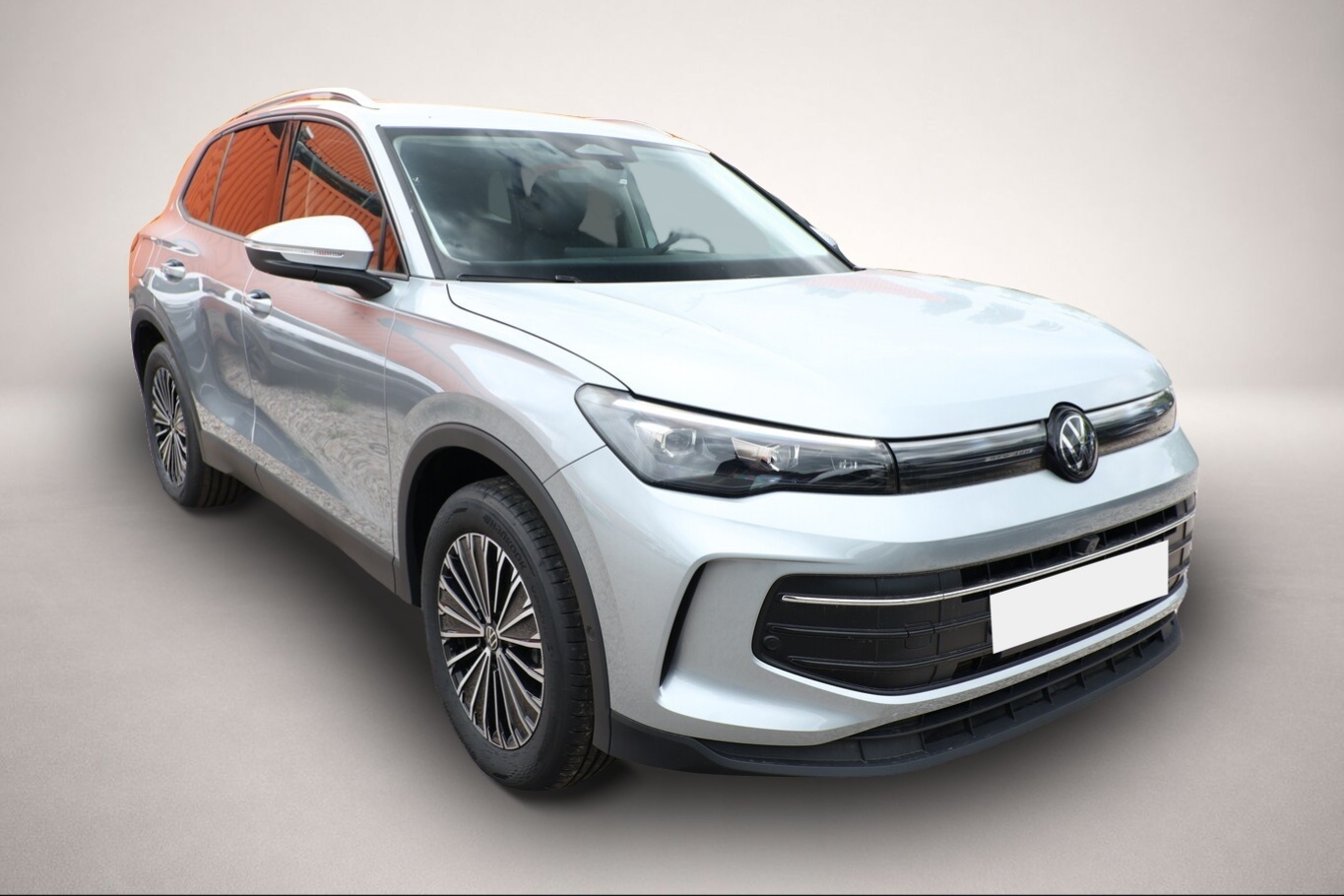 Bild 2 Volkswagen Tiguan DSG LED+ 5JGar IQ.DRIVE 18Z SHZ Keyl ACC