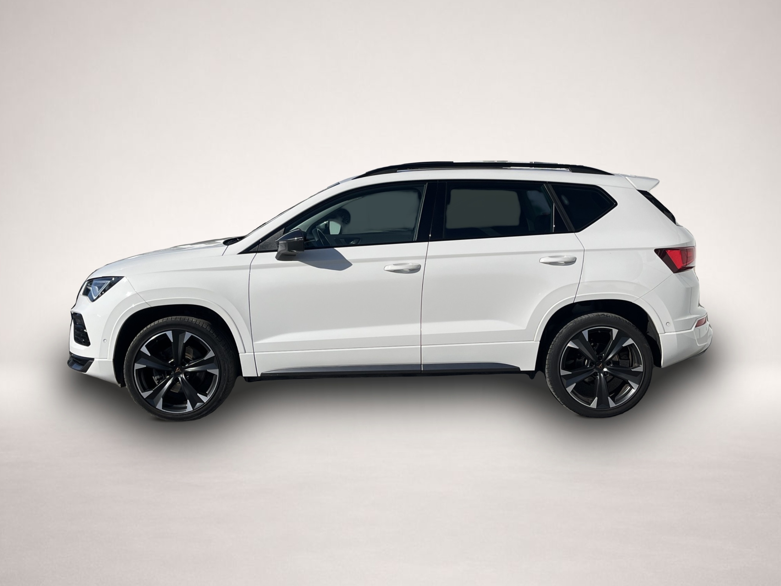 Bild 2 Cupra Ateca 1.5 TSI DSG 181¤ m.20% Anz. AHK PANO AreaV