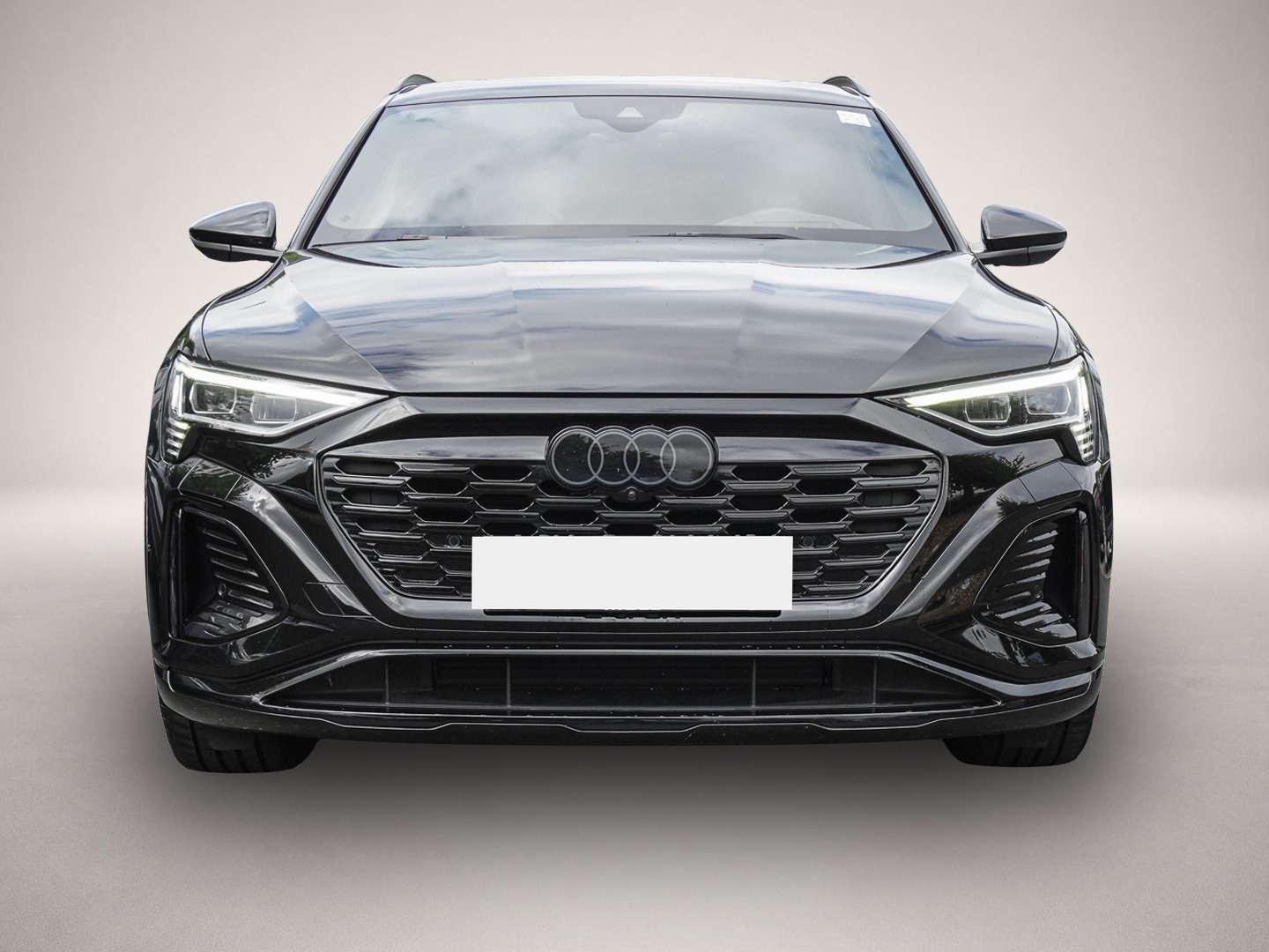 Fotografie 2 des Audi Q8 e-tron 50 quattro S line