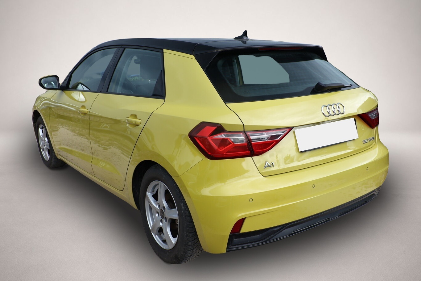 Bild 4 Audi A1 Sportback 30 TFSI advanced PDC SHZ MMI+