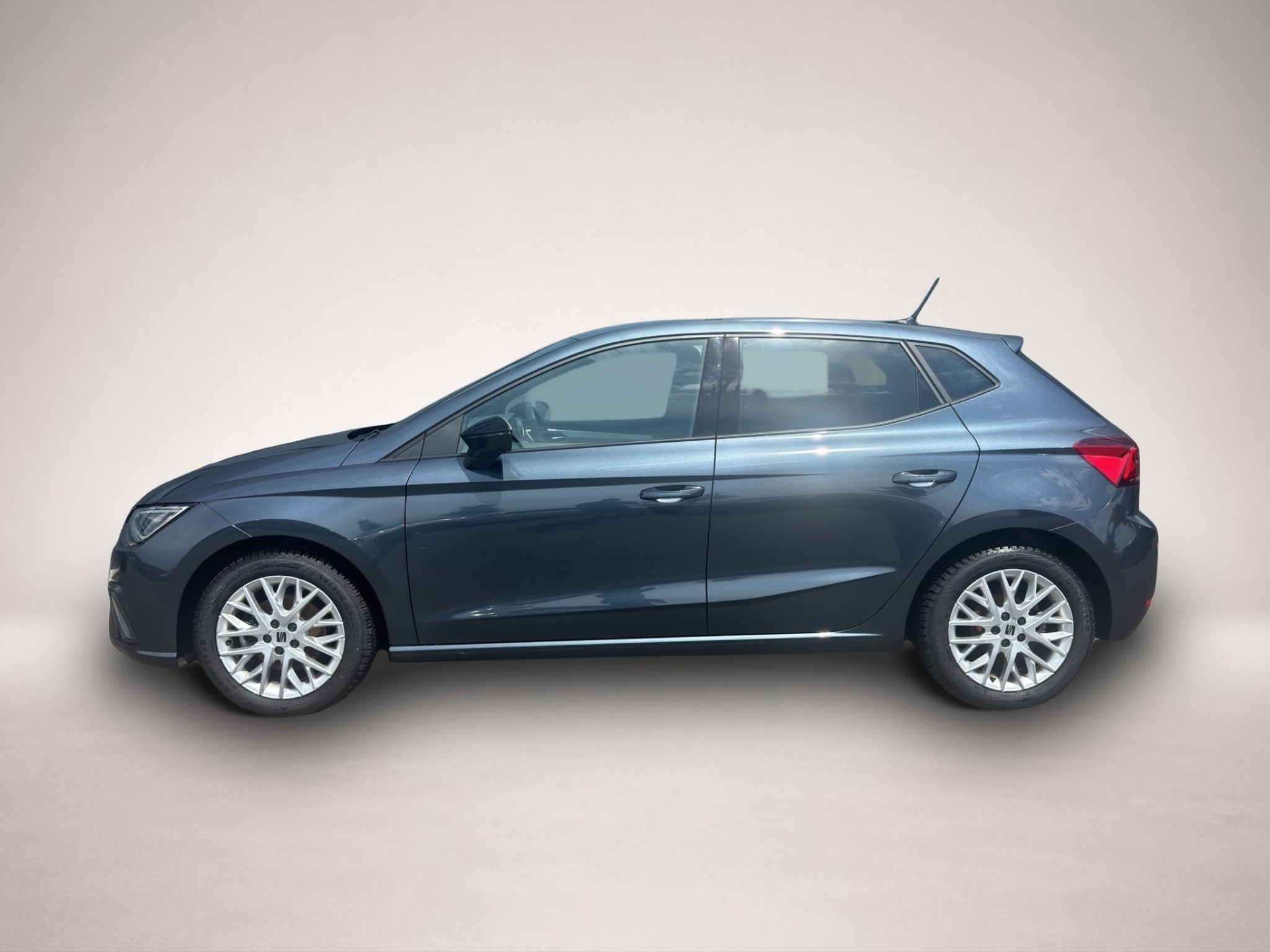 Fotografie 3 des Seat Ibiza 1.0 TSI DSG LED NAVI ACC PDC KAMERA SHZ KE