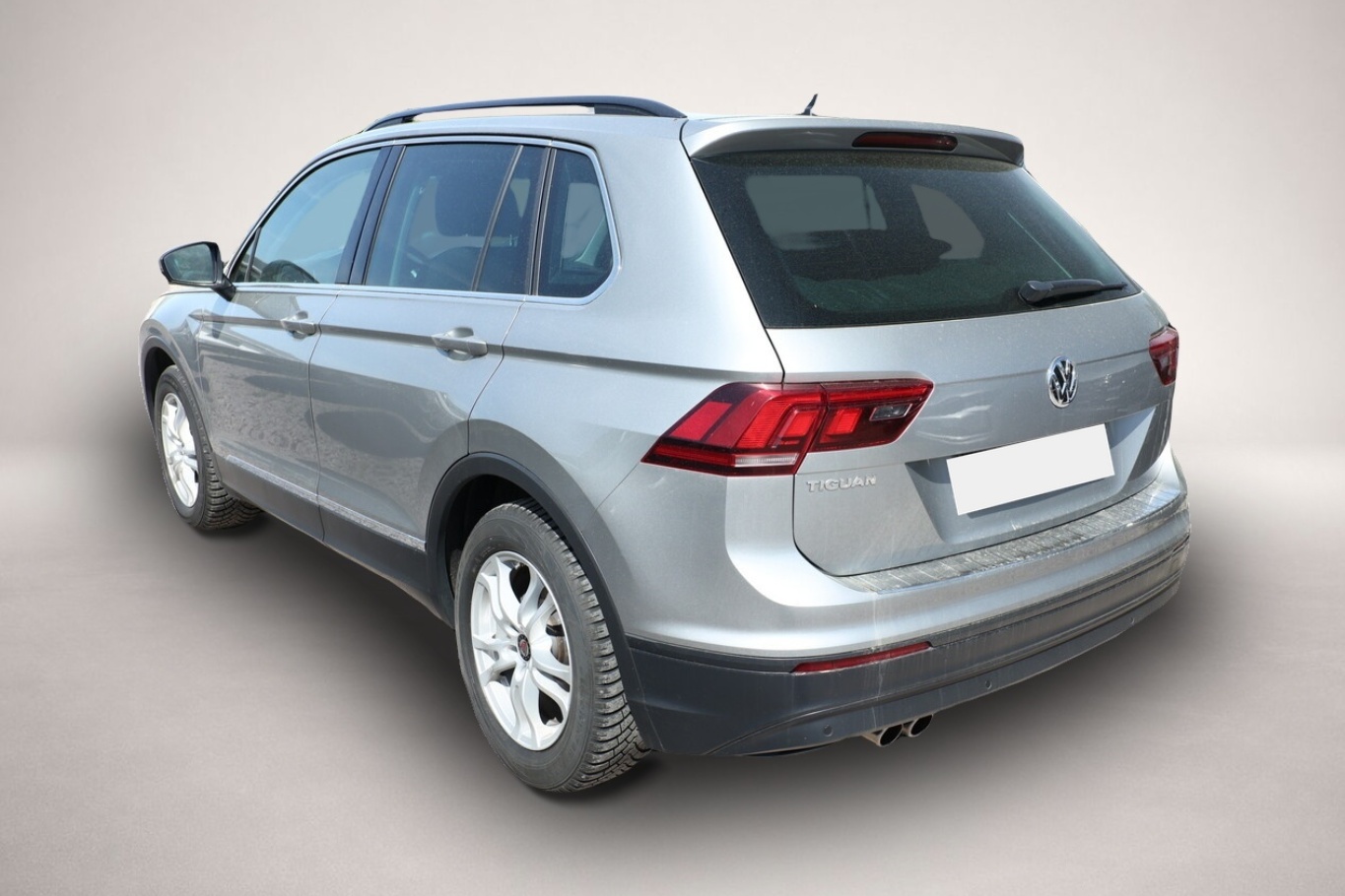 Bild 4 Volkswagen Tiguan 1.4 TSI 150 Comfortline Nav ACC PDC LM17Z
