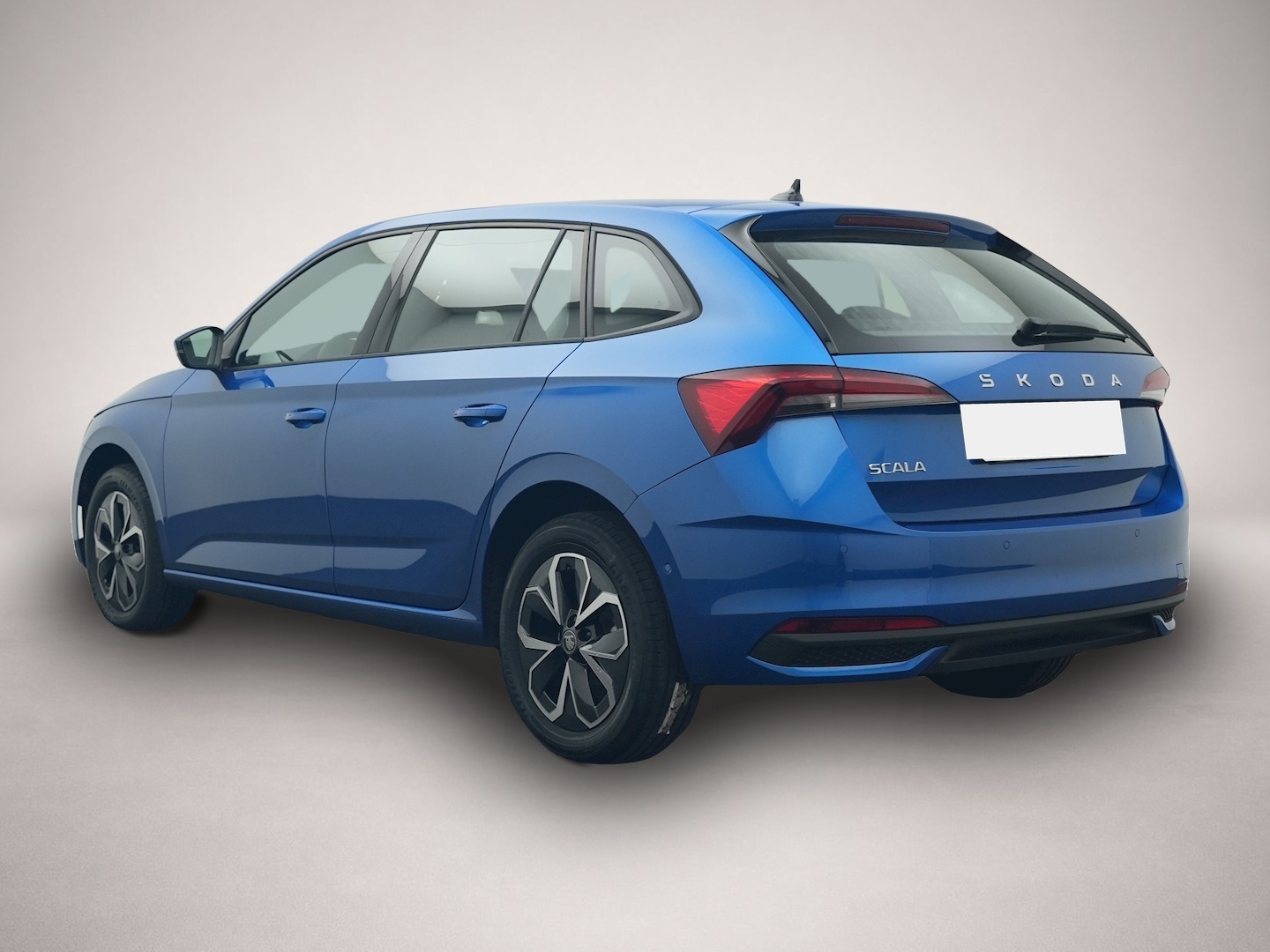 Bild 3 Skoda Scala 1.5 TSI DSG Selection KAMERA ACC LED ALU 1