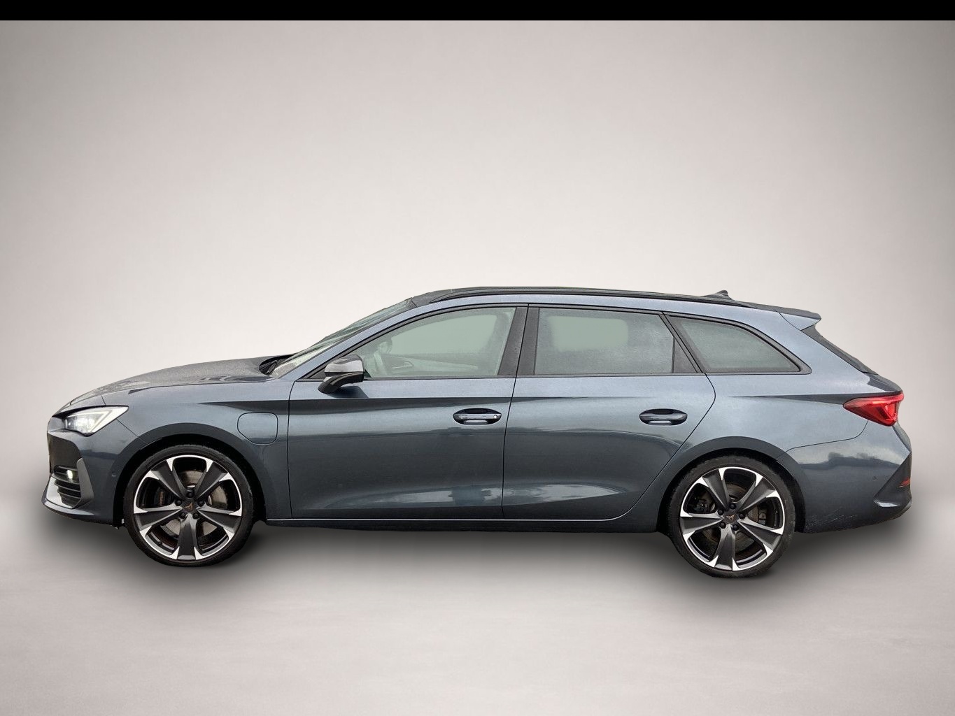 Bild 2 Cupra Leon ST 1.4 TSI DSG eHybrid PAKET-XL+19"+EL.HECK