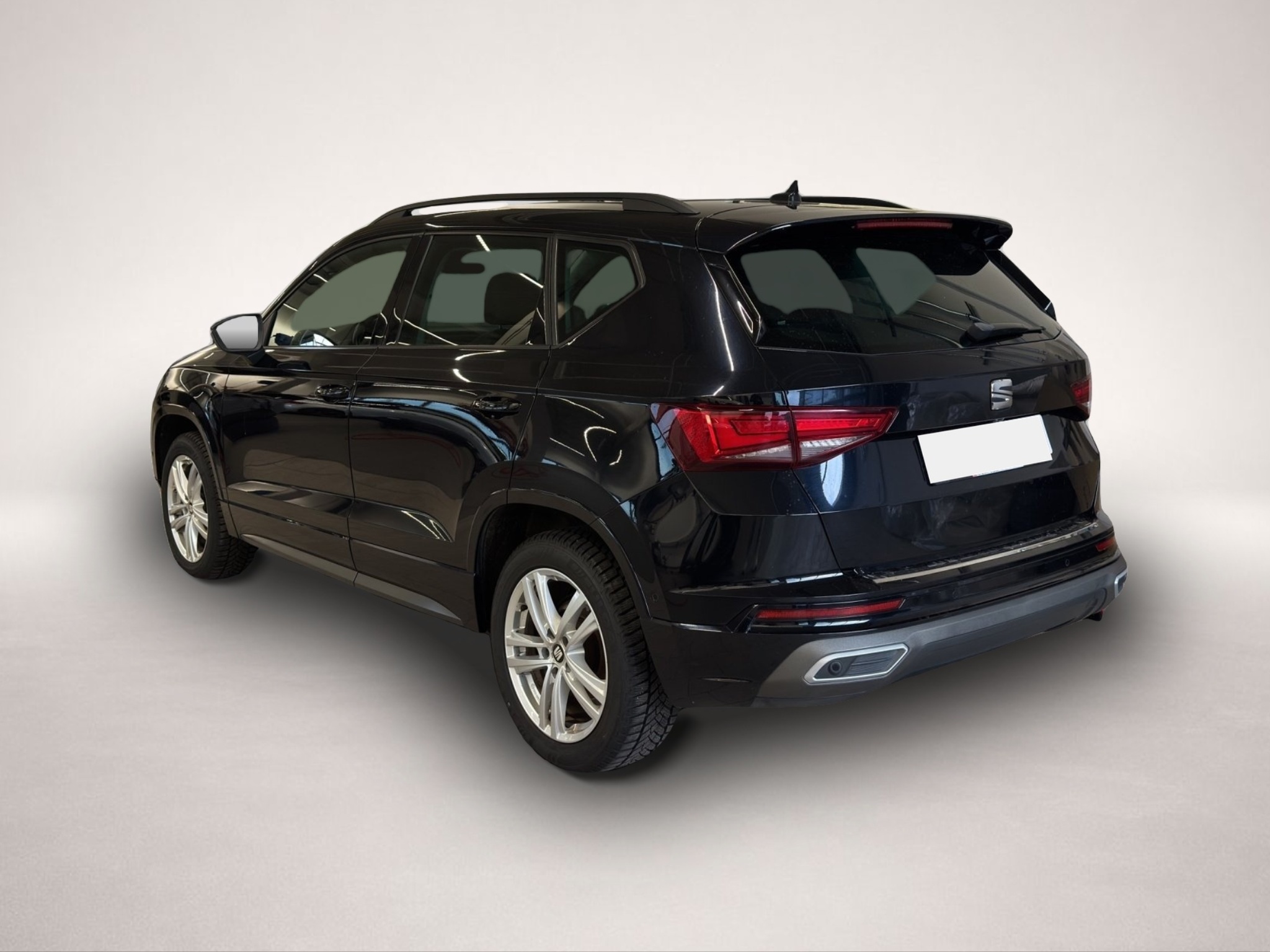 Bild 4 Seat Ateca 2.0 TSI DSG 4Drive FR AHK+PANO+18+BEATS+NA