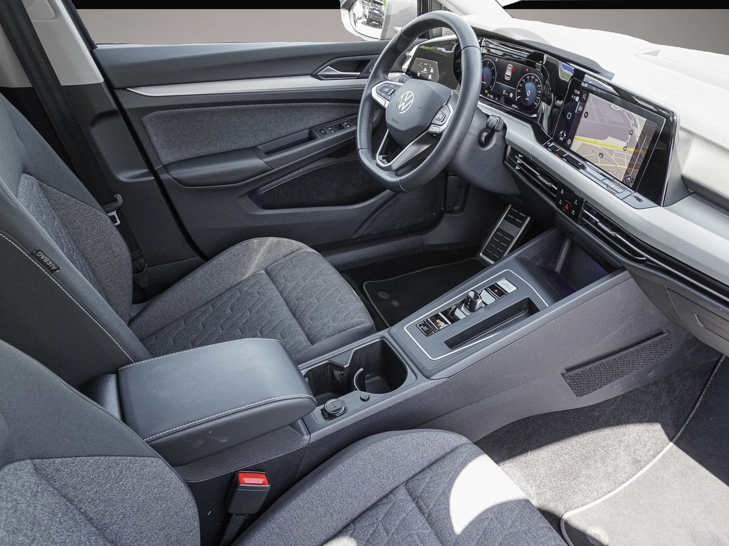Bild 6 Volkswagen Golf 2.0 TDI DSG Life MOVE
