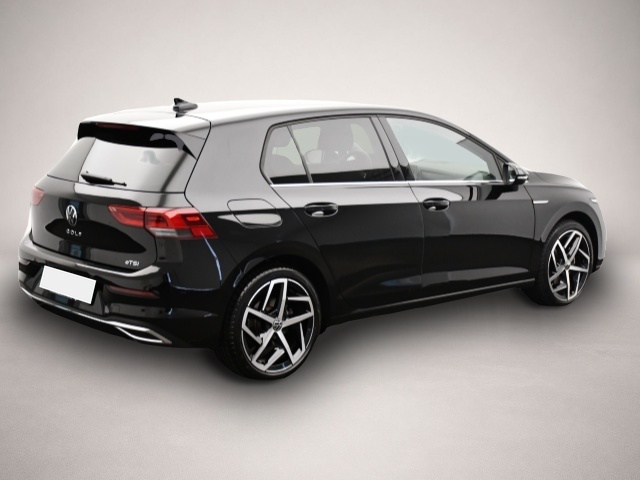 Fotografie 2 des Volkswagen Golf 8 VIII 1.5 eTSI DSG Style AHK/Rückkam/Multi