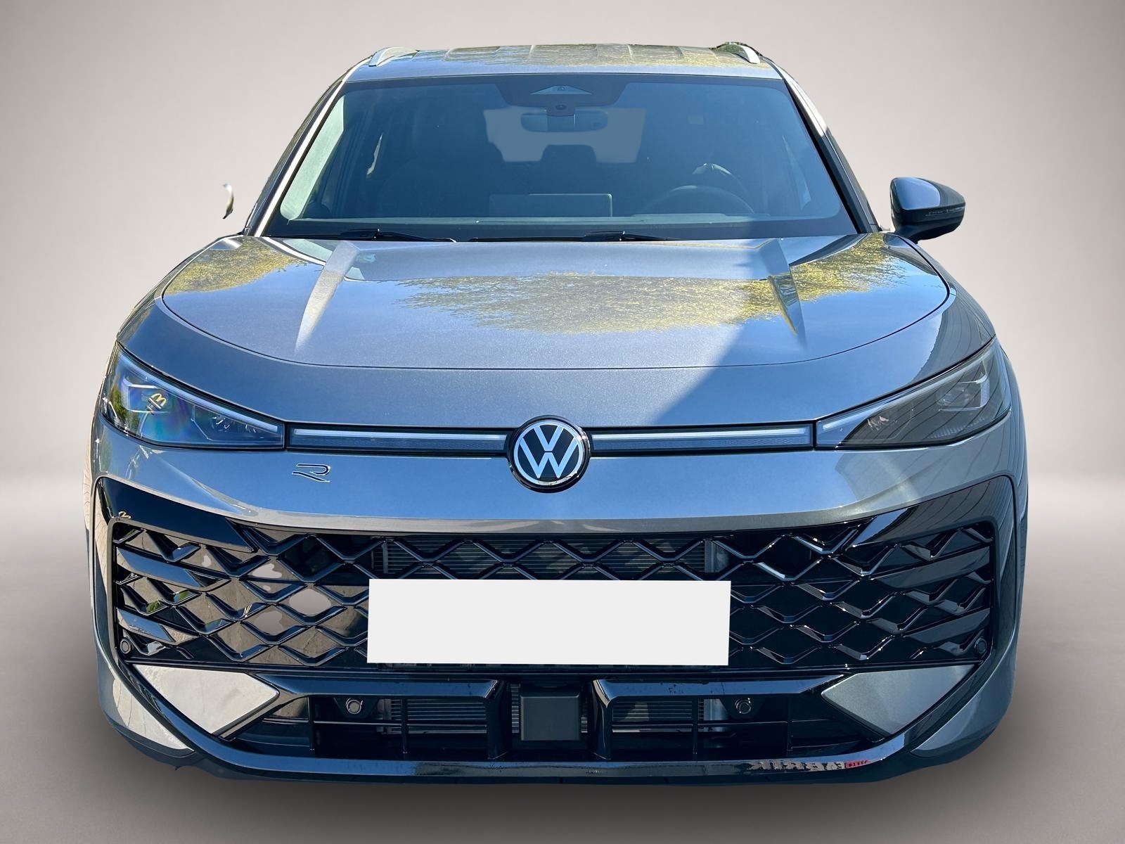 Bild 2 Volkswagen T-Roc R-Line 1.5 eTSI DSG Neues Modell*AHK*Matri