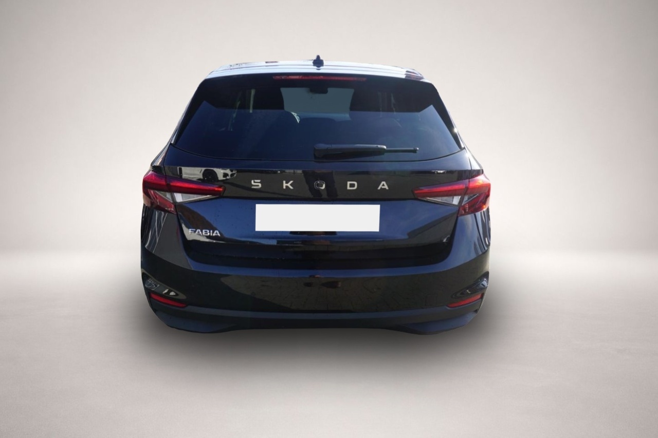 Bild 3 Skoda Fabia 1.0 MPI Neuwertig 10km Kamera Sitzheizung