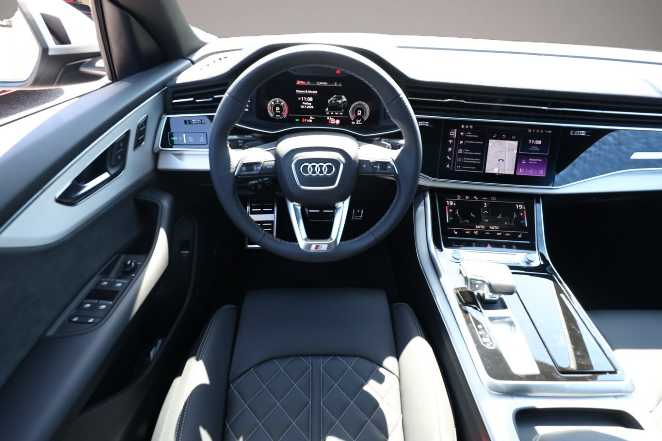 Fotografie 6 des Audi Q8 2xS line AssistenzP+ 22Z Laser Pano B&O Leder