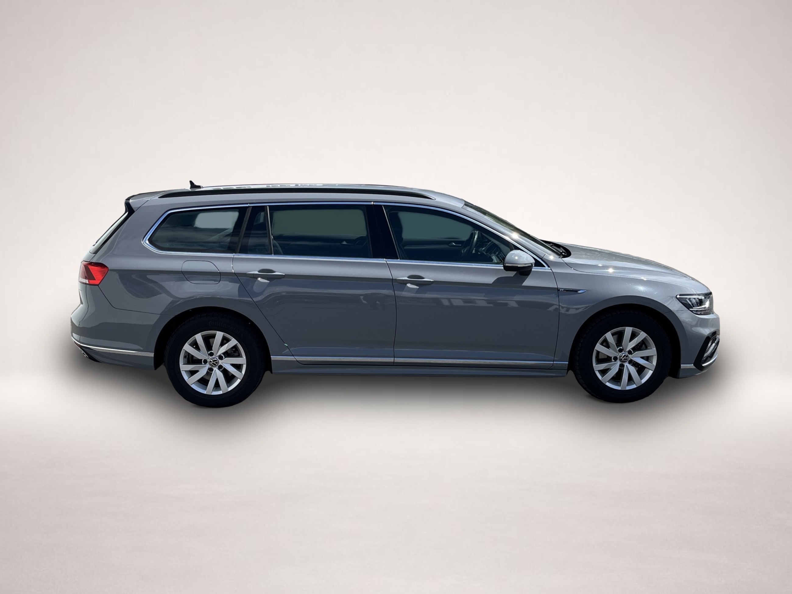 Bild 5 Volkswagen Passat Variant 1.5 TSI DSG R-Line AHK STHZ Navi
