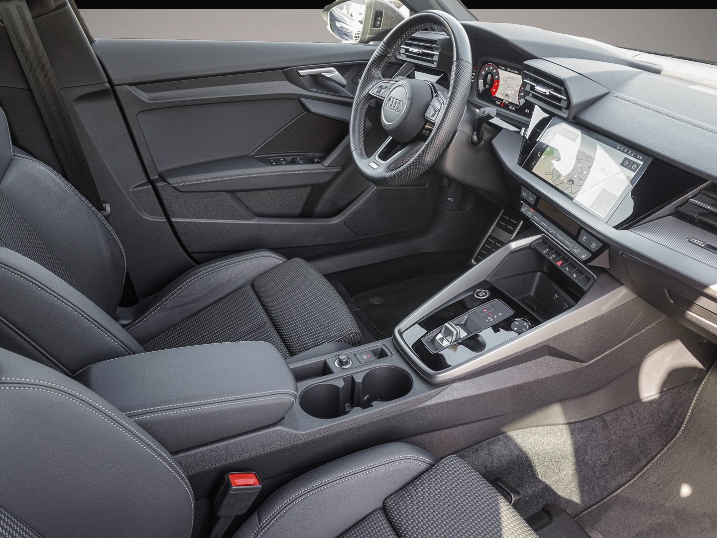Bild 5 Audi A3 Sportback 35 TFSI S tronic S line Virtuell Na