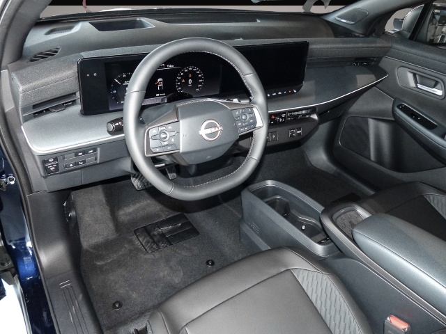 Bild 4 Nissan Leaf EVOLVE 75 kWh 2FL Panorama-Glasdach BOSE *n