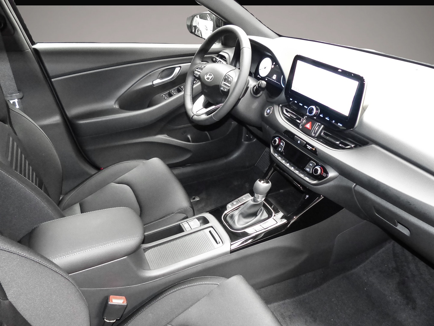 Bild 3 Hyundai i30 Trend El. Panodach Navi LED Apple CarPlay An