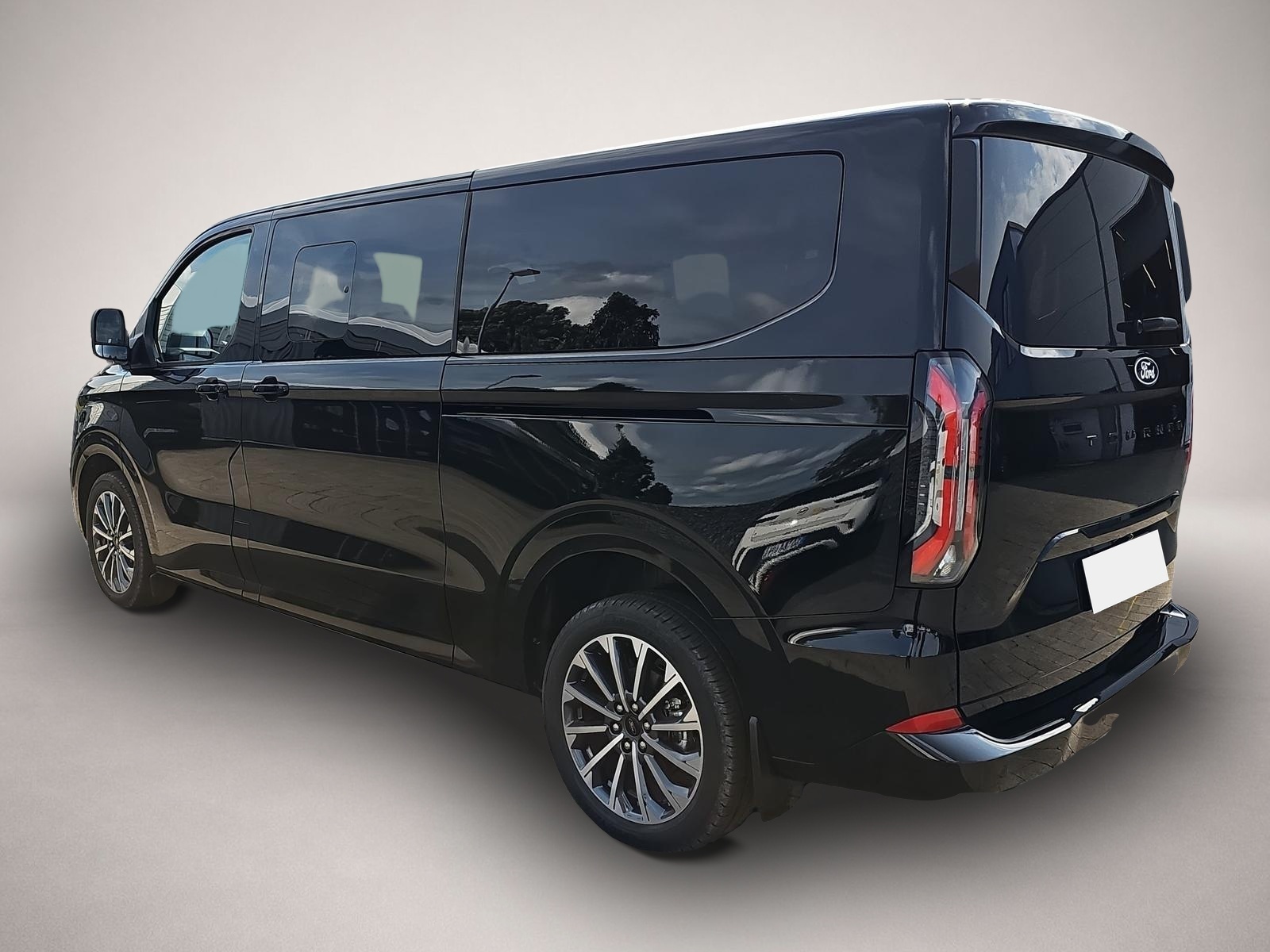 Fotografie 5 des Ford Tourneo Custom 2.0 EB Autom Titanium X L2 ACC