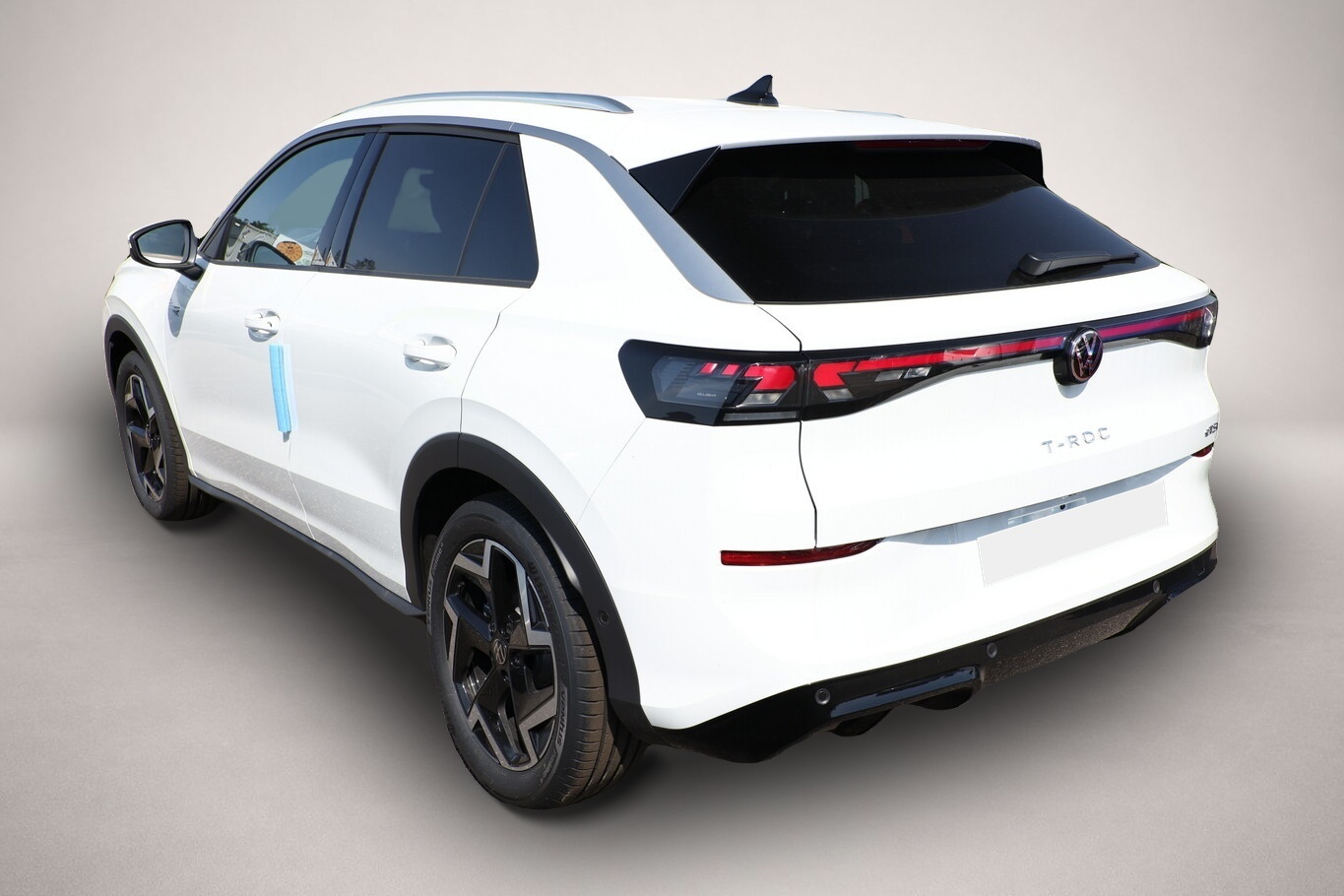 Bild 4 Volkswagen T-Roc R-Line EasyO AHK 5JGar Kam ParkAss+ PrivG