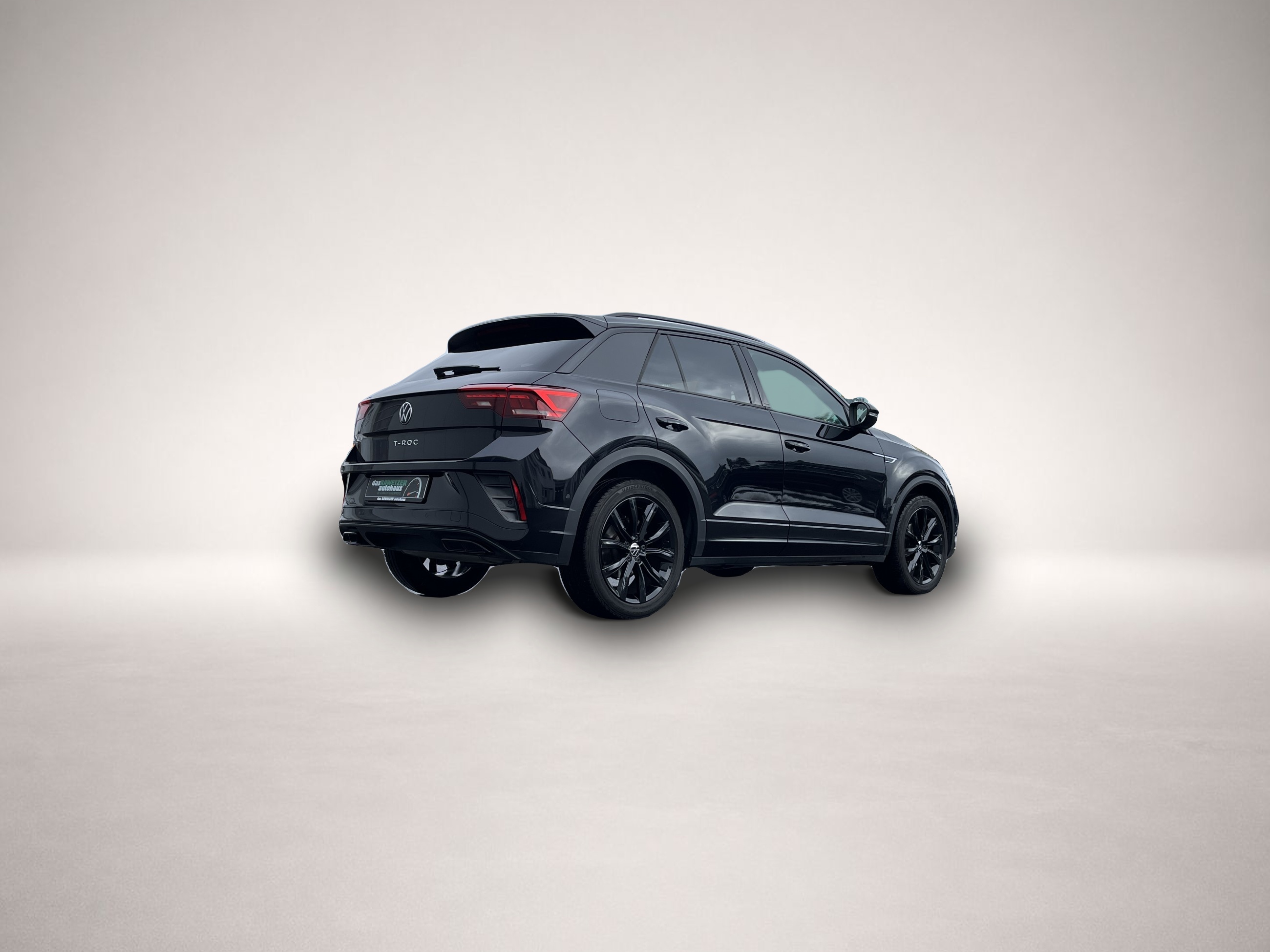 Bild 5 Volkswagen T-Roc 1.5 TSI R-Line Blackstyle STHZ Navi Travel