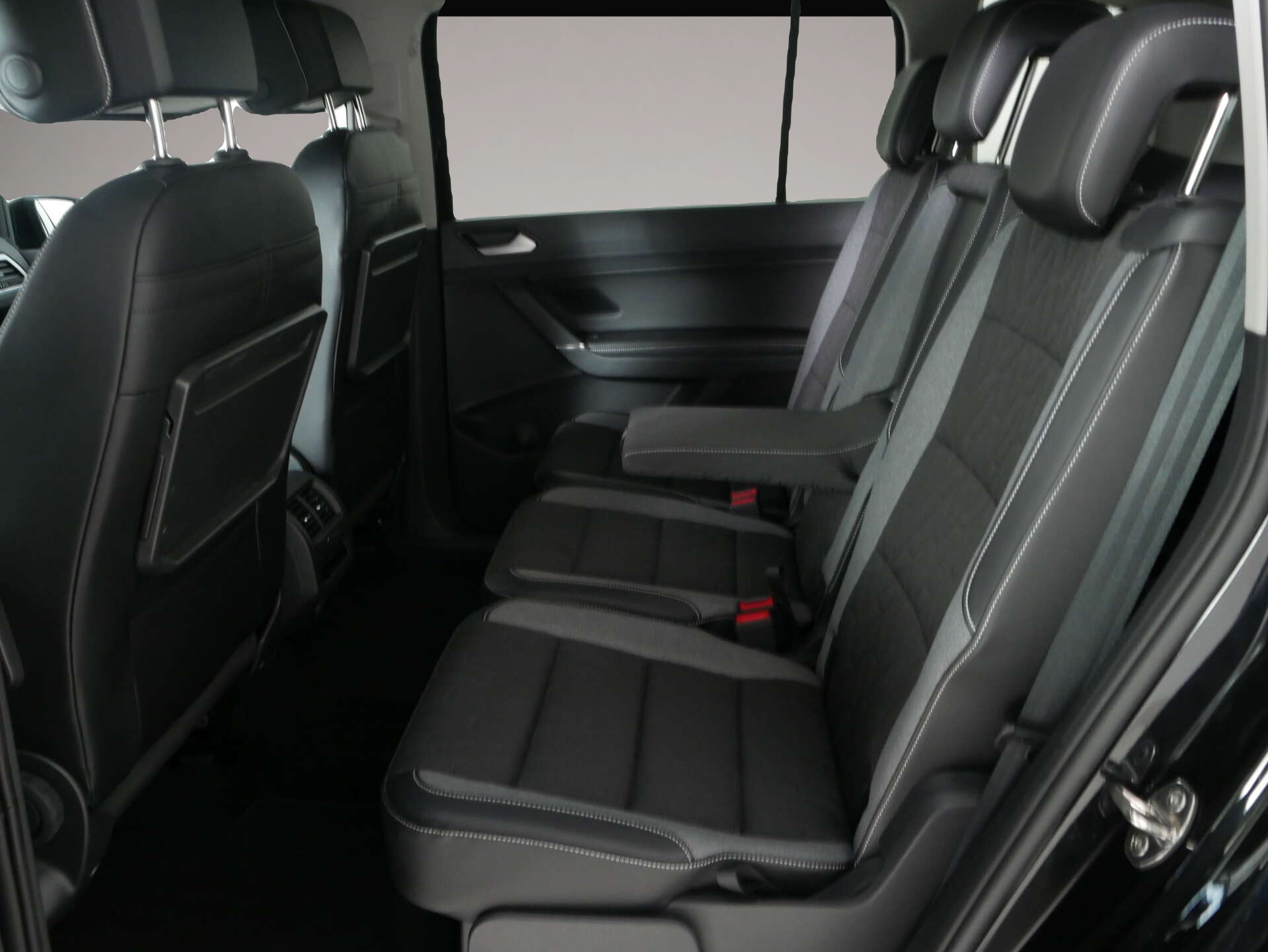 Bild 4 Volkswagen Touran 1.5 TSI GOAL