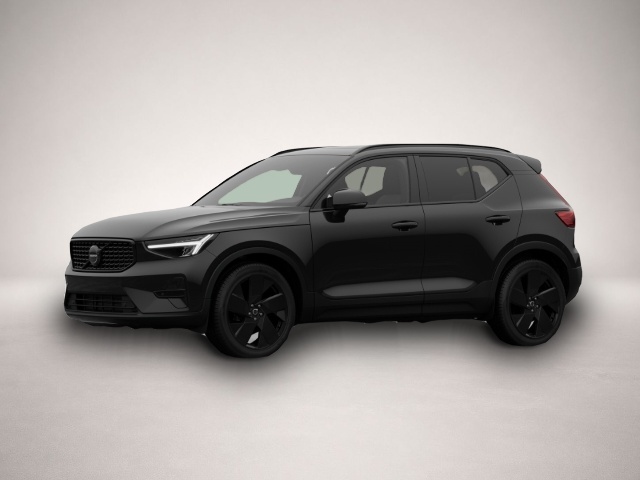 Fotografie Volvo XC40 Plus Black Edition 2WD Pano 360 Grad Fronts