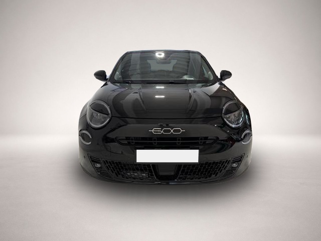 Bild 2 Fiat 600 La Prima Hybrid 1.2 T3 107 kW (145 PS) DCT, Win.