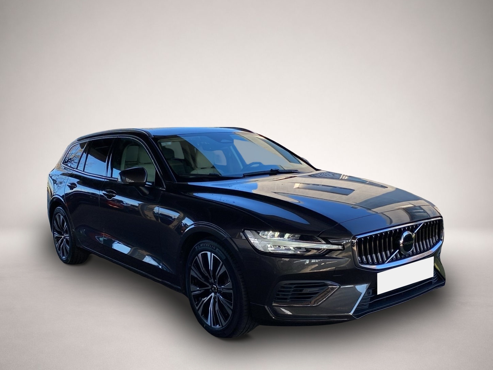 Fotografie 6 des Volvo V60 T8 Plus Bright *Standhzg*Sitzhzg*DAB+*Winter
