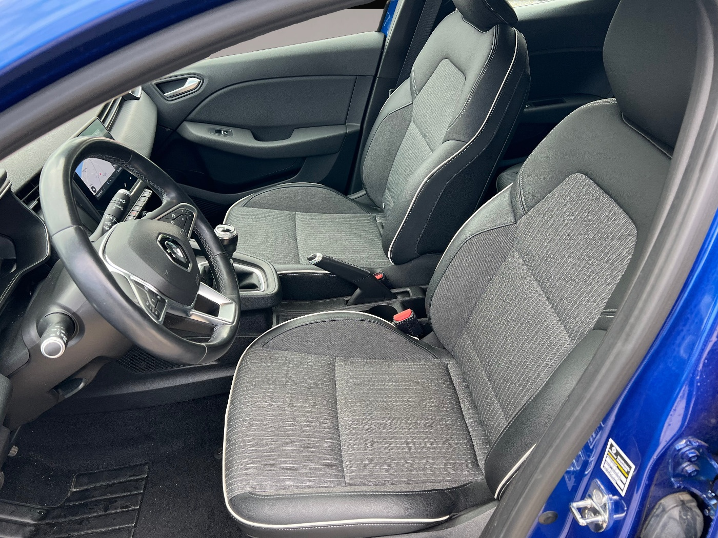 Bild 7 Renault Clio V 1.0 TCe 90 Intens *LED Navi Leder Sitzh.*