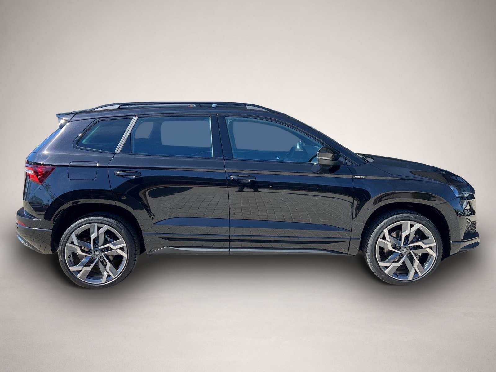 Bild 6 Skoda Karoq 1.5 TSI DSG Sportline AHK PANO NAVI KAMERA