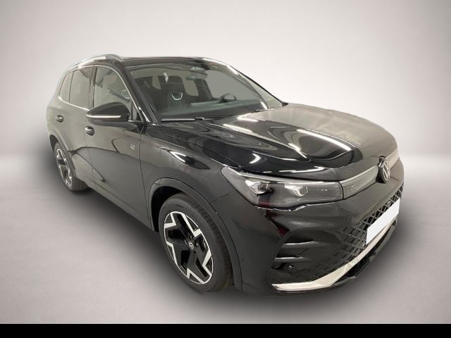 Fotografie 1 des Volkswagen Tiguan R-Line 1.5 eTSI 150PS/110kW DSG7 2026 +AHK & PA.