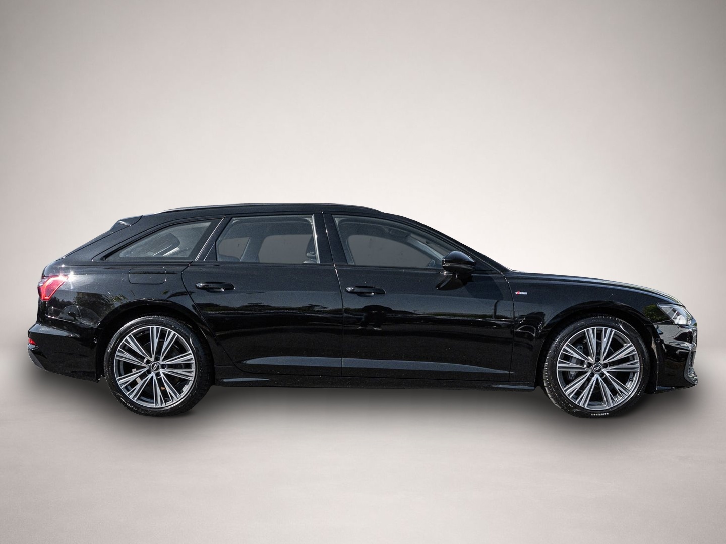 Bild 4 Audi quattro A6 Avant 45 TFSI quattro S tronic Virtuell LED