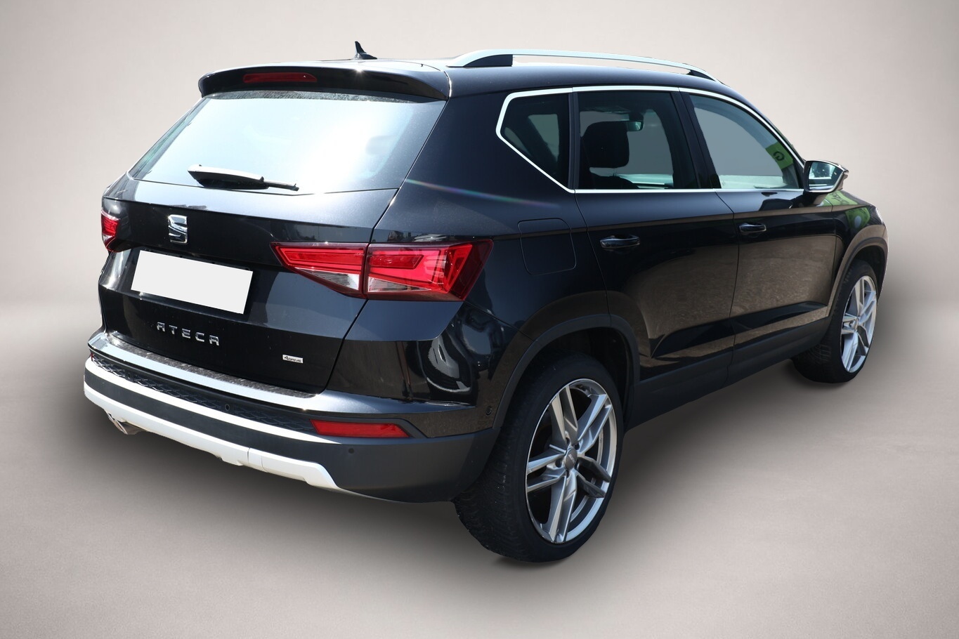 Bild 3 Seat Ateca 1.5 TSI 150 DSG 4Drive Xcellence Nav PDC